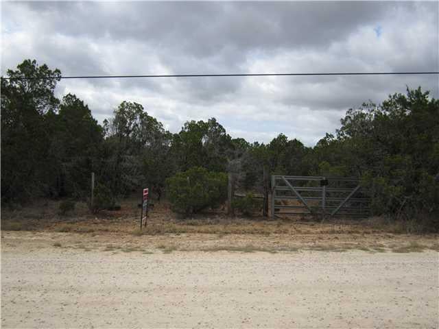 View 10.25 acres Mockingbird HL 10.25 acres Mockingbird HL - front exterior - Luxury home in Leander, TX