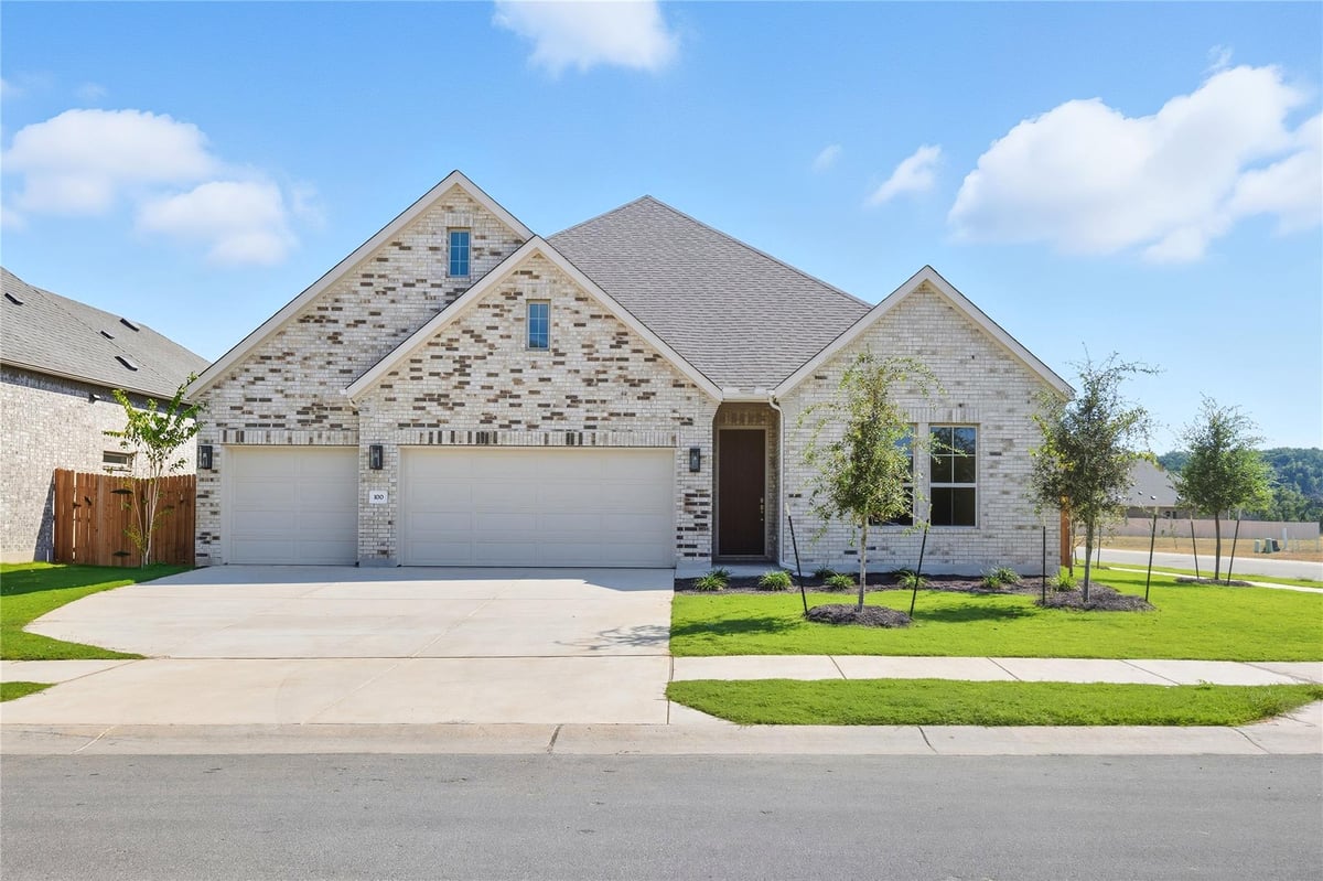View 100 Skipping Stone Run in Retreat at San Gabriel 100 Skipping Stone Run - front exterior - Luxury home in Retreat at San Gabriel, Georgetown, TX