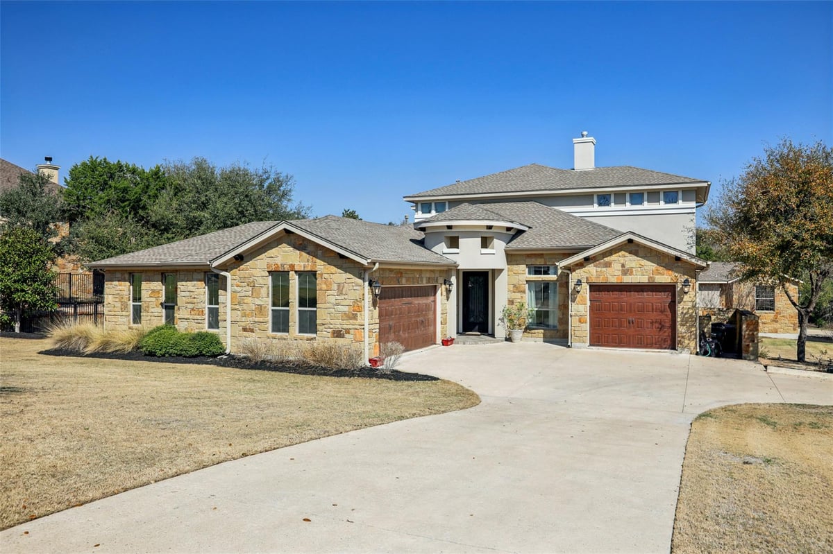 View 1000 Jonathan Cv in Preserve Ph 02 1000 Jonathan Cv - front exterior - Luxury home in Preserve Ph 02, Georgetown, TX