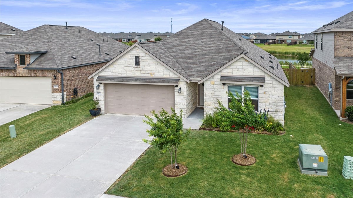 View 1012 S San Marcos ST in Lagos Community 1012 S San Marcos ST - front exterior - Luxury home in Lagos Community, Manor, TX