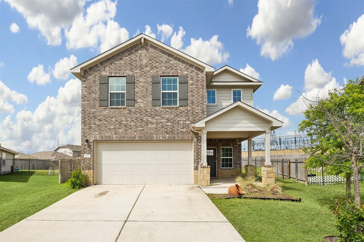 View 104 Blue Sage DR in Caughfield Ph Iv 104 Blue Sage DR - front exterior - Luxury home in Caughfield Ph Iv, Leander, TX