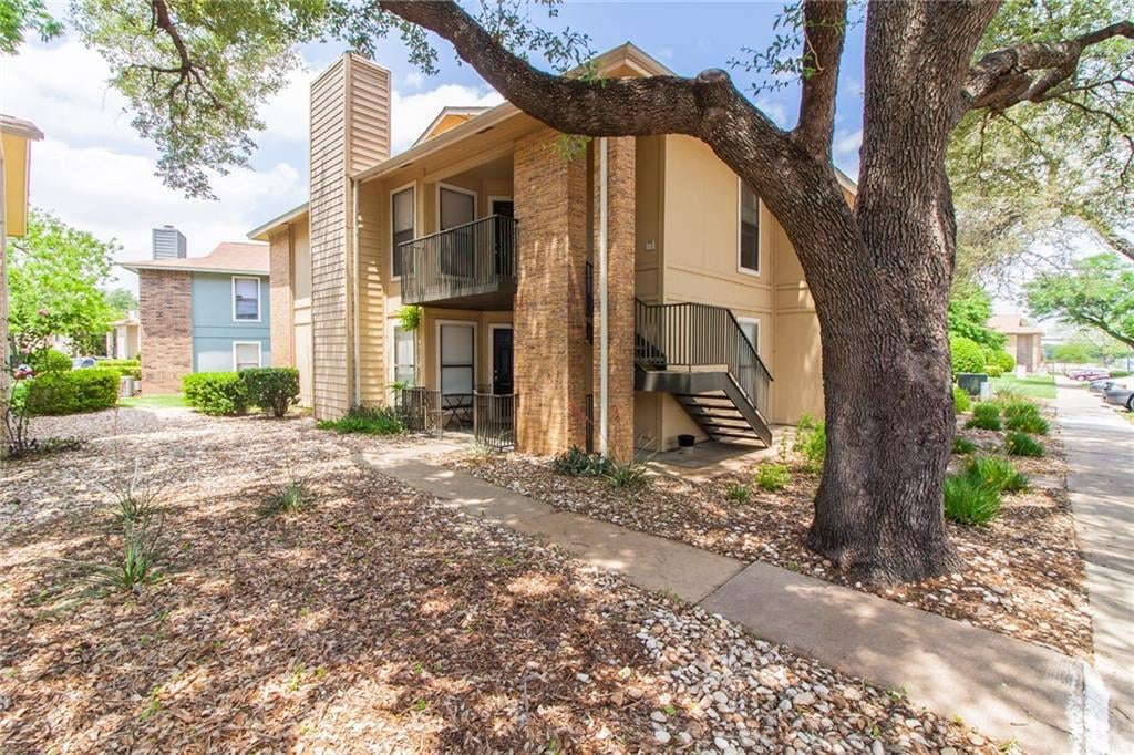 View 10616 Mellow Meadows Dr Unit #3A in Park West Condo 10616 Mellow Meadows Dr Unit #3A - front exterior - Luxury home in Park West Condo, Austin, TX