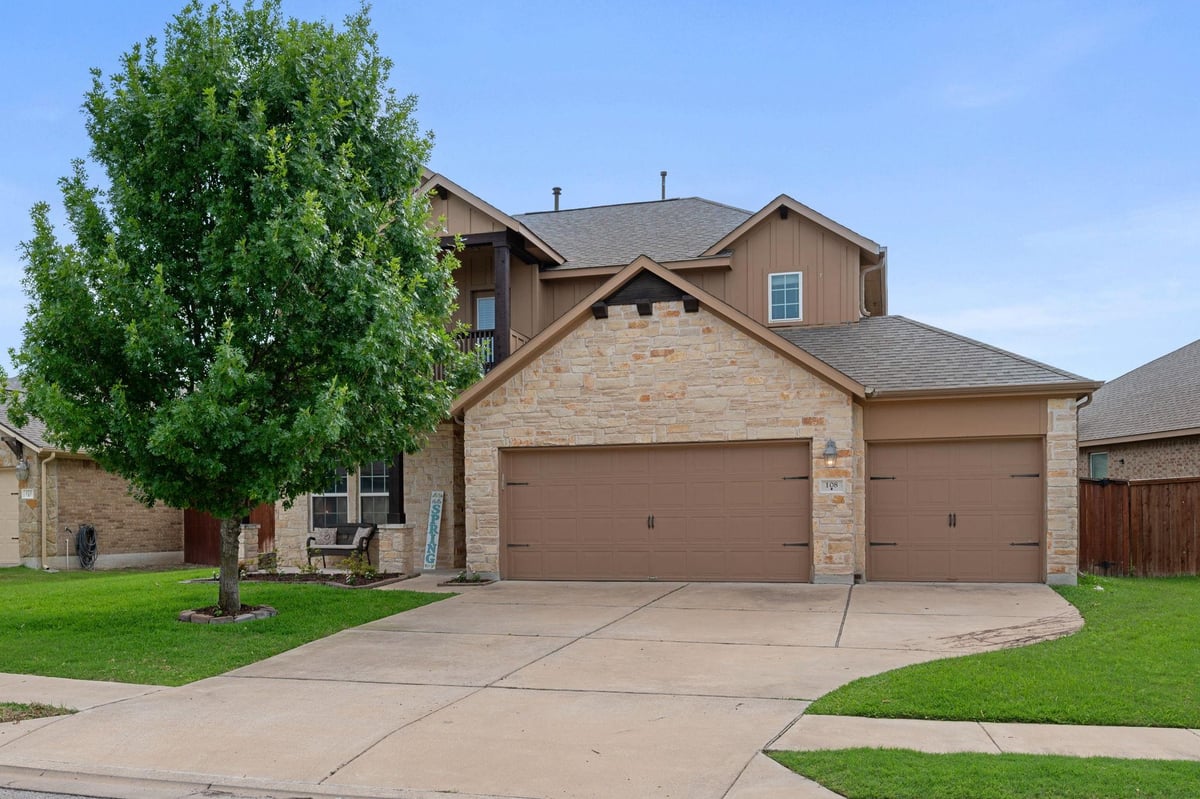 View 108 Peggy DR in Santa Rita Ranch 108 Peggy DR - front exterior - Luxury home in Santa Rita Ranch, Liberty Hill, TX