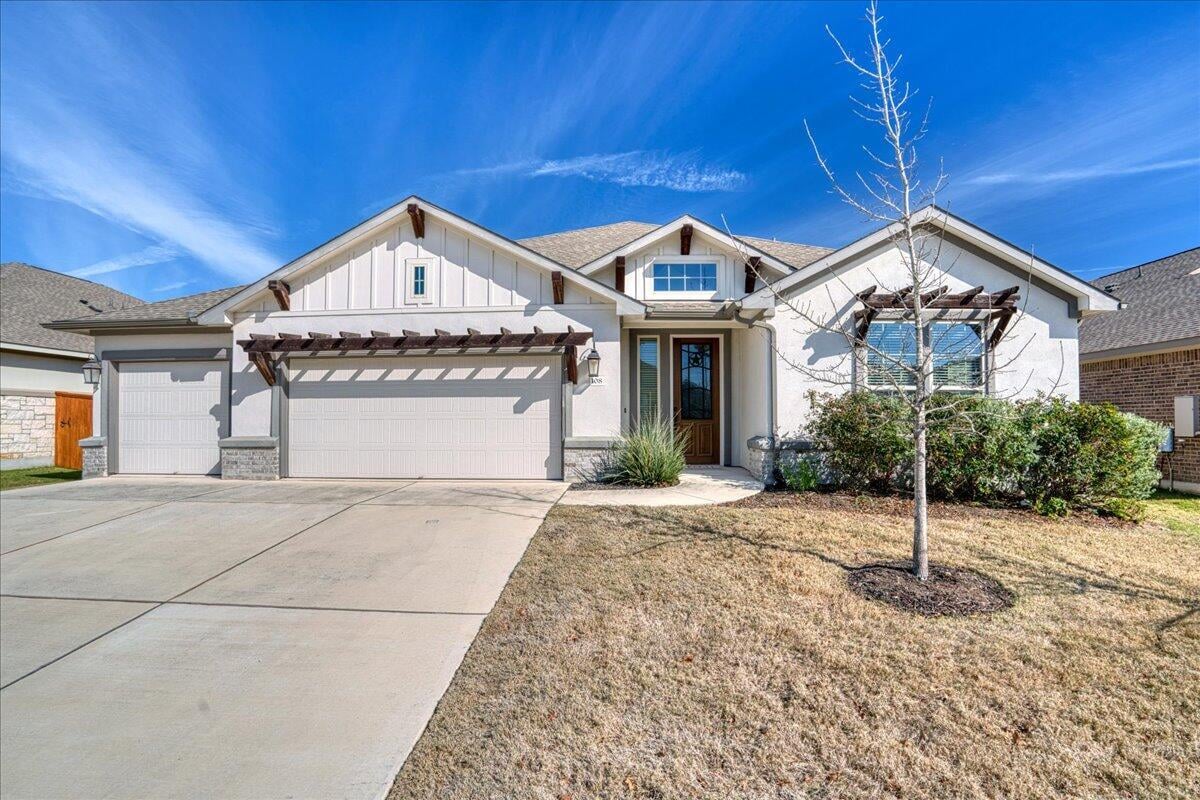 View 108 Strata Dr in Santa Rita Ranch Ph 1 Sec 1 C 108 Strata Dr - front exterior - Luxury home in Santa Rita Ranch Ph 1 Sec 1 C, Liberty Hill, TX