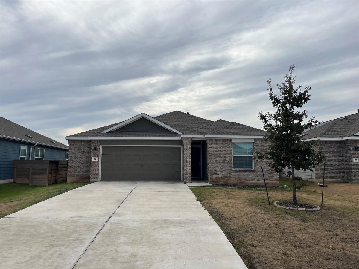 View 110 Madrid in Plum Creek Ph 2 Sec 1 110 Madrid - front exterior - Luxury home in Plum Creek Ph 2 Sec 1, Kyle, TX