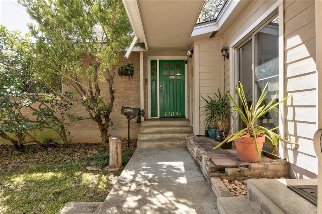 View 1104 Winsted Ln Unit #A in Stoneleigh Square Condo 1104 Winsted Ln Unit #A - front exterior - Luxury home in Stoneleigh Square Condo, Austin, TX