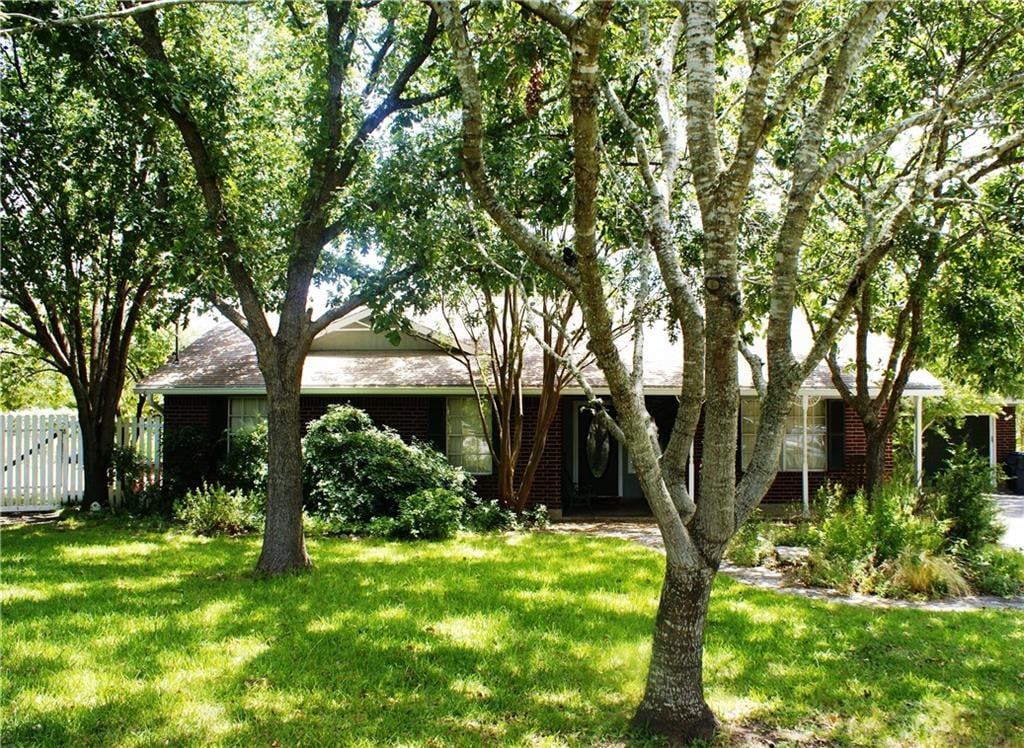 View 111 Roanoak DR 111 Roanoak DR - front exterior - Luxury home in Dripping Springs, TX