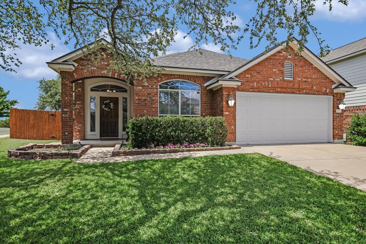 View 11120 Los Comancheros Rd in Avery Ranch Far West Ph 01 Sec 04 11120 Los Comancheros Rd - front exterior - Luxury home in Avery Ranch Far West Ph 01 Sec 04, Austin, TX