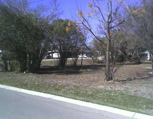 View 112 W Austin ST 112 W Austin ST - front exterior - Luxury lot in Kyle, TX
