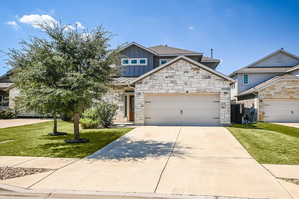 View 113 Cipressi Cv in Rancho Sienna 113 Cipressi Cv - front exterior - Luxury home in Rancho Sienna, Georgetown, TX