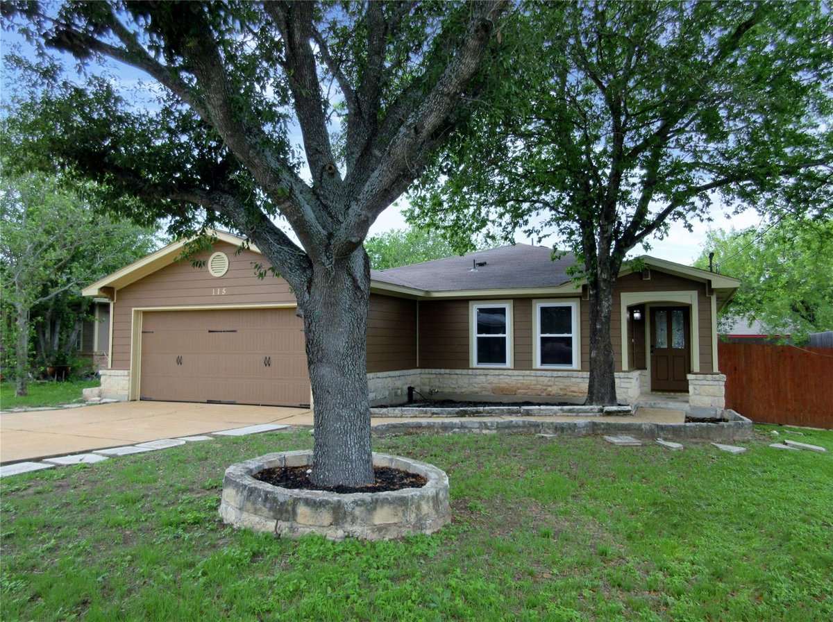 View 115 Rei Tang Loop in Spring Branch Sec 1-B 115 Rei Tang Loop - front exterior - Luxury home in Spring Branch Sec 1-B, Kyle, TX