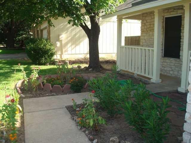 View 11516 Quarter Horse Trl in Village 18 At Anderson Mill Ph 02 11516 Quarter Horse Trl - front exterior - Luxury home in Village 18 At Anderson Mill Ph 02, Austin, TX