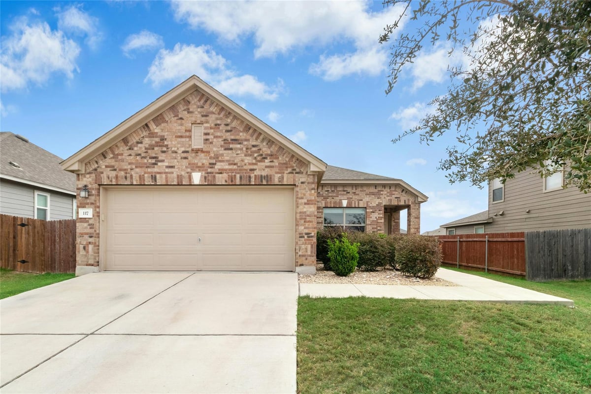 View 117 Schuylerville Dr in Saratoga Farms Sub Sec 117 Schuylerville Dr - front exterior - Luxury home in Saratoga Farms Sub Sec, Elgin, TX