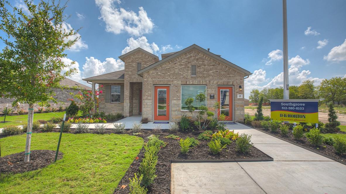 View 121 Little Walnut CV in SOUTHGROVE 121 Little Walnut CV - front exterior - Luxury home in SOUTHGROVE, Kyle, TX