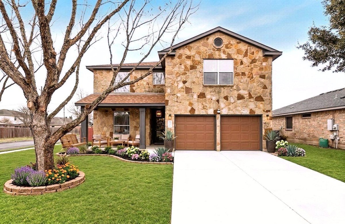 View 122 Mossy Rock CV in Creek Bend Sec 3A 122 Mossy Rock CV - front exterior - Luxury home in Creek Bend Sec 3A, Hutto, TX