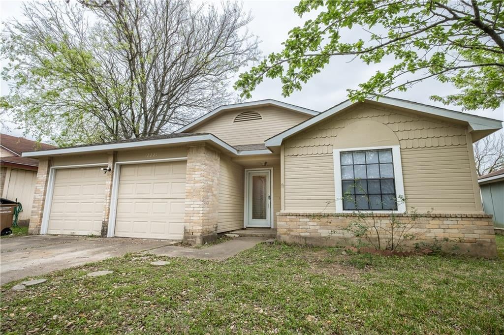 View 12221 Shropshire Blvd in Copperfield Sec 01 Ph A 12221 Shropshire Blvd - front exterior - Luxury home in Copperfield Sec 01 Ph A, Austin, TX