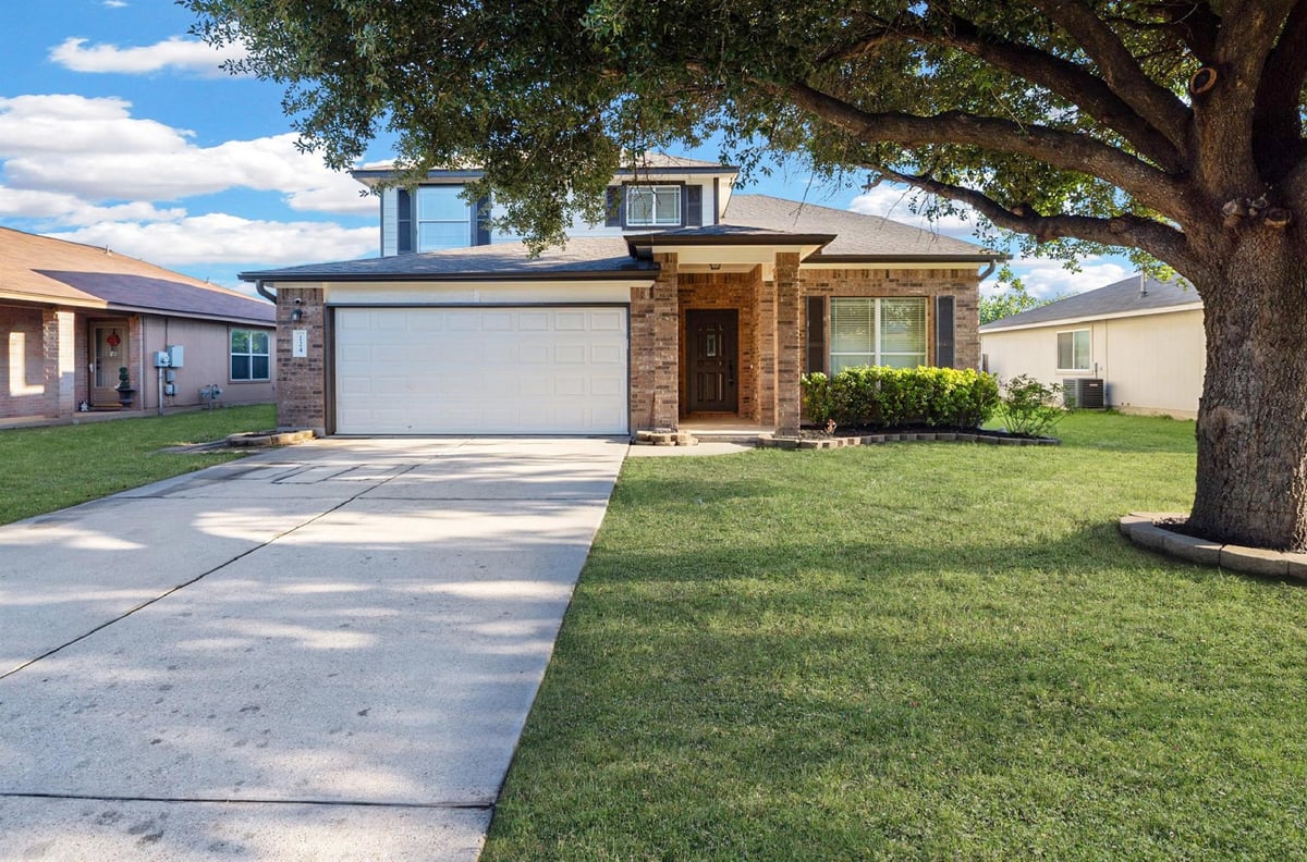 View 124 Steven St in Country Estates 124 Steven St - front exterior - Luxury home in Country Estates, Hutto, TX