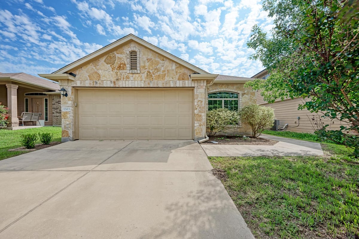 View 12413 Walter Vaughn Dr in Stonewater Ph 1-A 12413 Walter Vaughn Dr - front exterior - Luxury home in Stonewater Ph 1-A, Manor, TX
