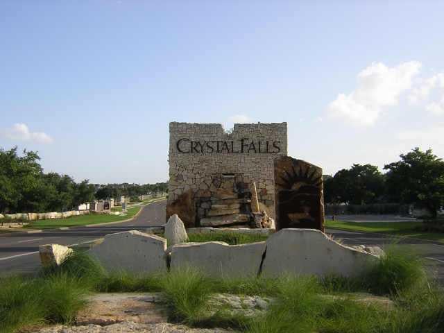 View 1305 Pasa Tiempo 1305 Pasa Tiempo - front exterior - Luxury lot in Leander, TX