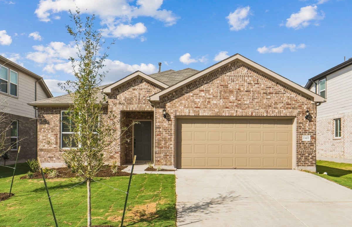 View 13401 Cerro Castellan Trce in Lagos 13401 Cerro Castellan Trce - front exterior - Luxury home in Lagos, Manor, TX