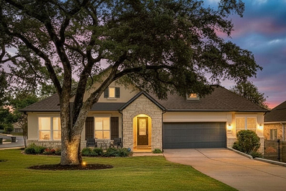 View 140 Eagle Pass TRL in Wolf Ranch West Ph 1 Sec 3 140 Eagle Pass TRL - front exterior - Luxury home in Wolf Ranch West Ph 1 Sec 3, Georgetown, TX