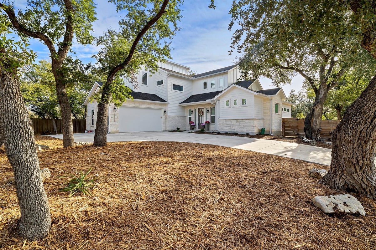 View 14002 Hunters Pass in Apache Shores Sec 06 14002 Hunters Pass - front exterior - Luxury home in Apache Shores Sec 06, Austin, TX