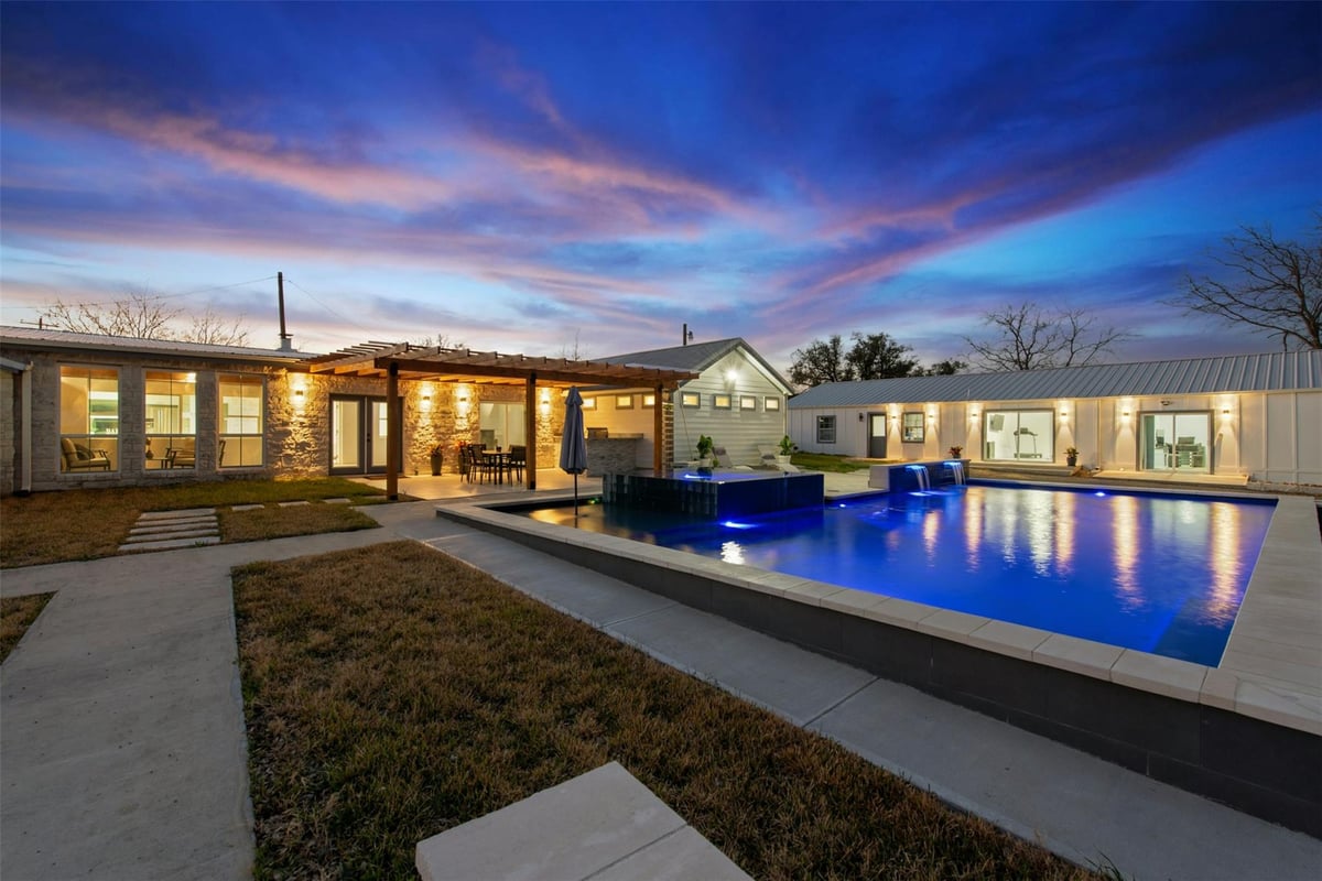 View 14300 Summit View in Leander Hills Sec 02 14300 Summit View - front exterior - Luxury home in Leander Hills Sec 02, Leander, TX