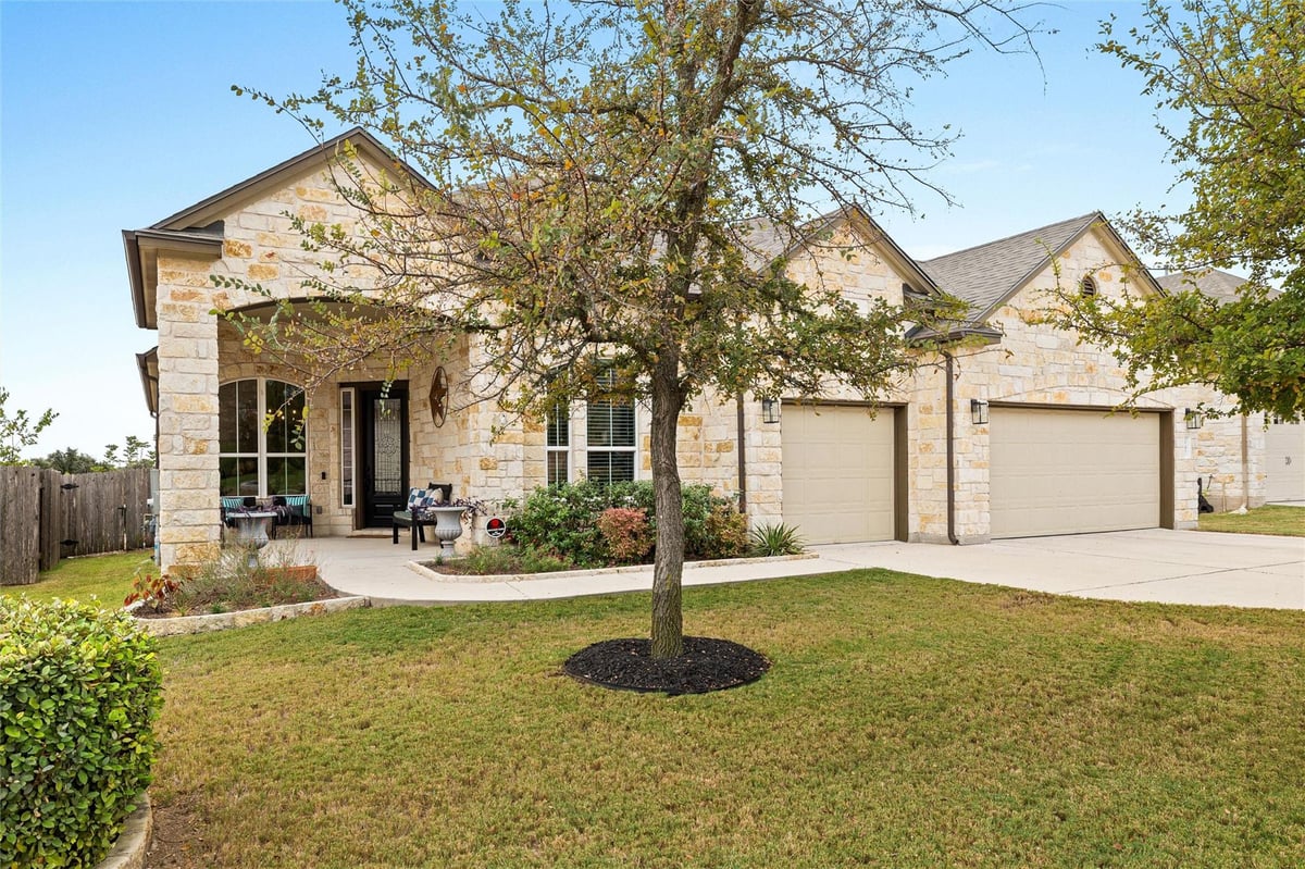 View 147 Willow Walk Cv in Highpointe Condo 147 Willow Walk Cv - front exterior - Luxury home in Highpointe Condo, Austin, TX