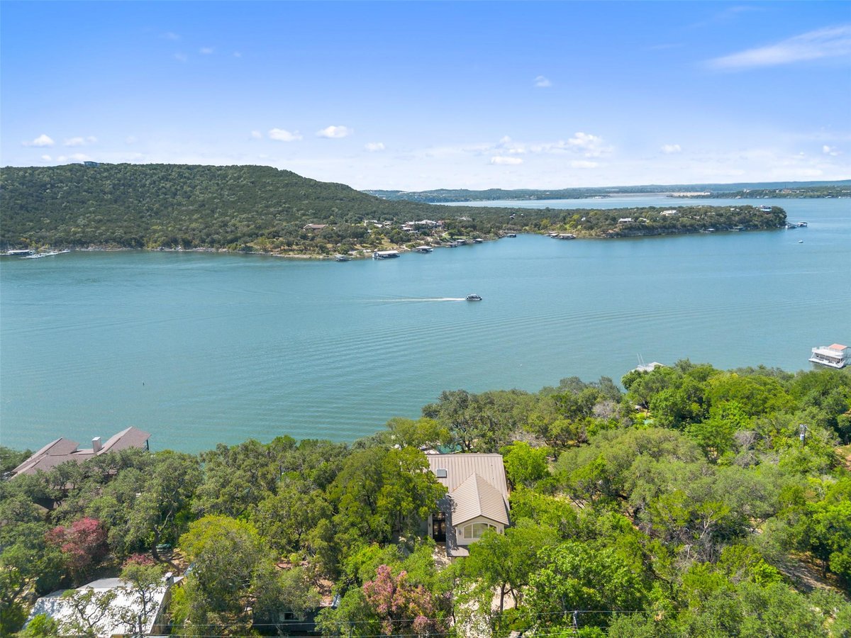 View 14753 Arrowhead Dr in Arrowhead Point 01 14753 Arrowhead Dr - front exterior - Luxury home in Arrowhead Point 01, Austin, TX