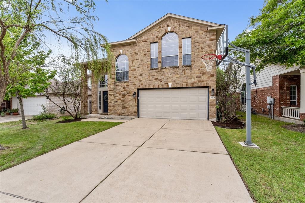 View 14904 Mistletoe Heights Dr in Avery Ranch Far West Ph 01 Sec 03 14904 Mistletoe Heights Dr - front exterior - Luxury home in Avery Ranch Far West Ph 01 Sec 03, Austin, TX