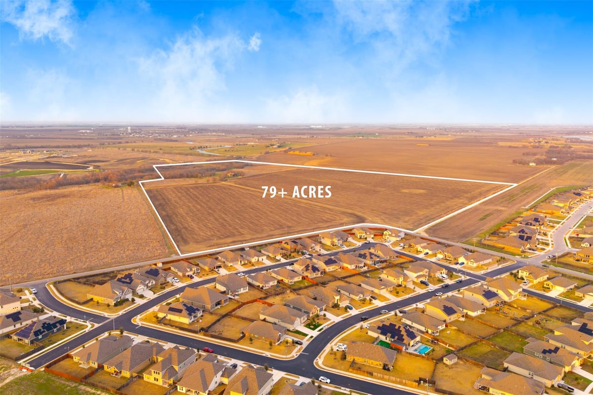 View 1501 County Road 132 in 79.11 Acres 1501 County Road 132 - aerial view with 1501 County Road 132 in Hutto - Luxury home in 79.11 Acres, Hutto, TX