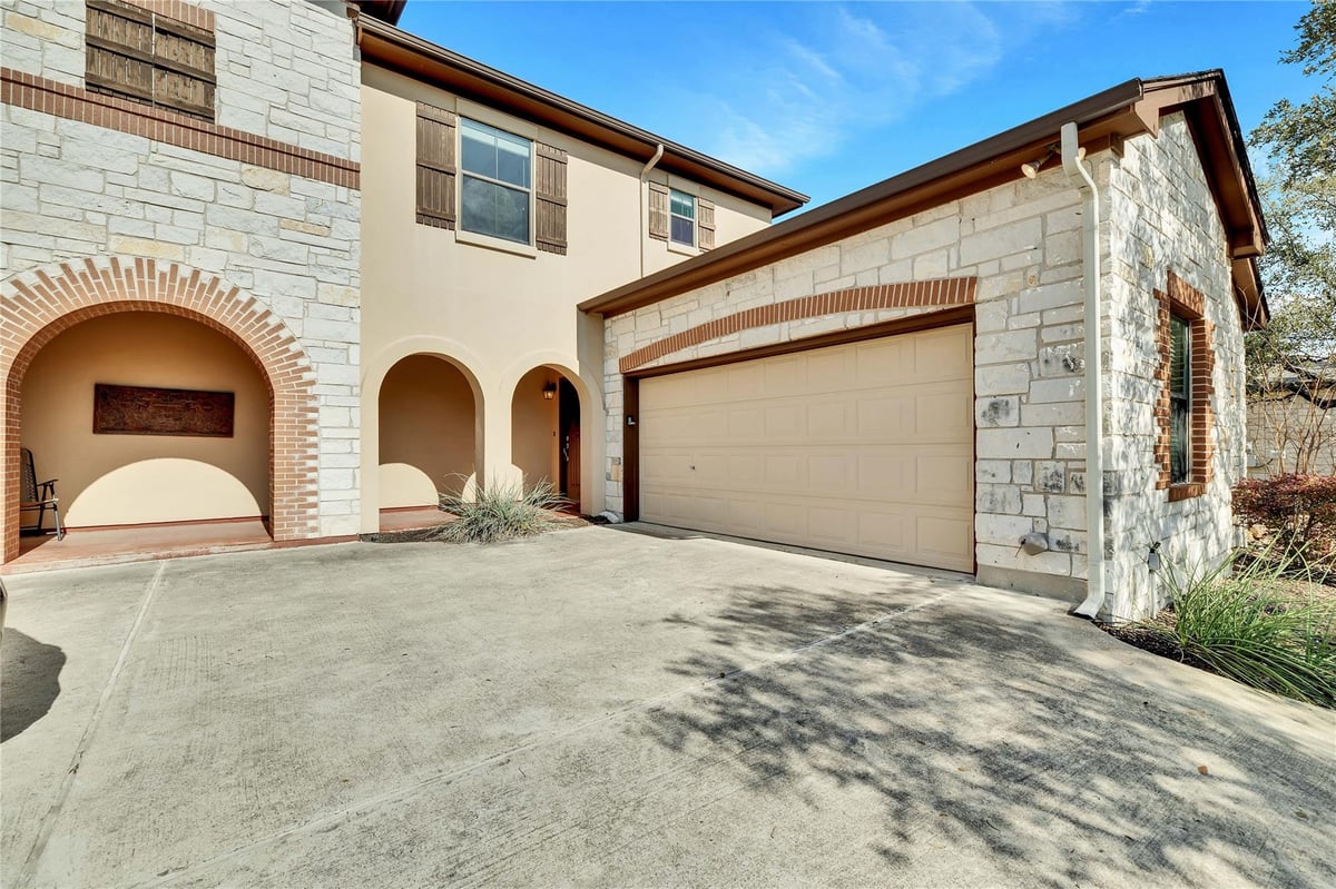 View 15310 Gebron Dr Unit #B in Preserve At Lakeway Villas Con 15310 Gebron Dr Unit #B - front exterior - Luxury home in Preserve At Lakeway Villas Con, Austin, TX