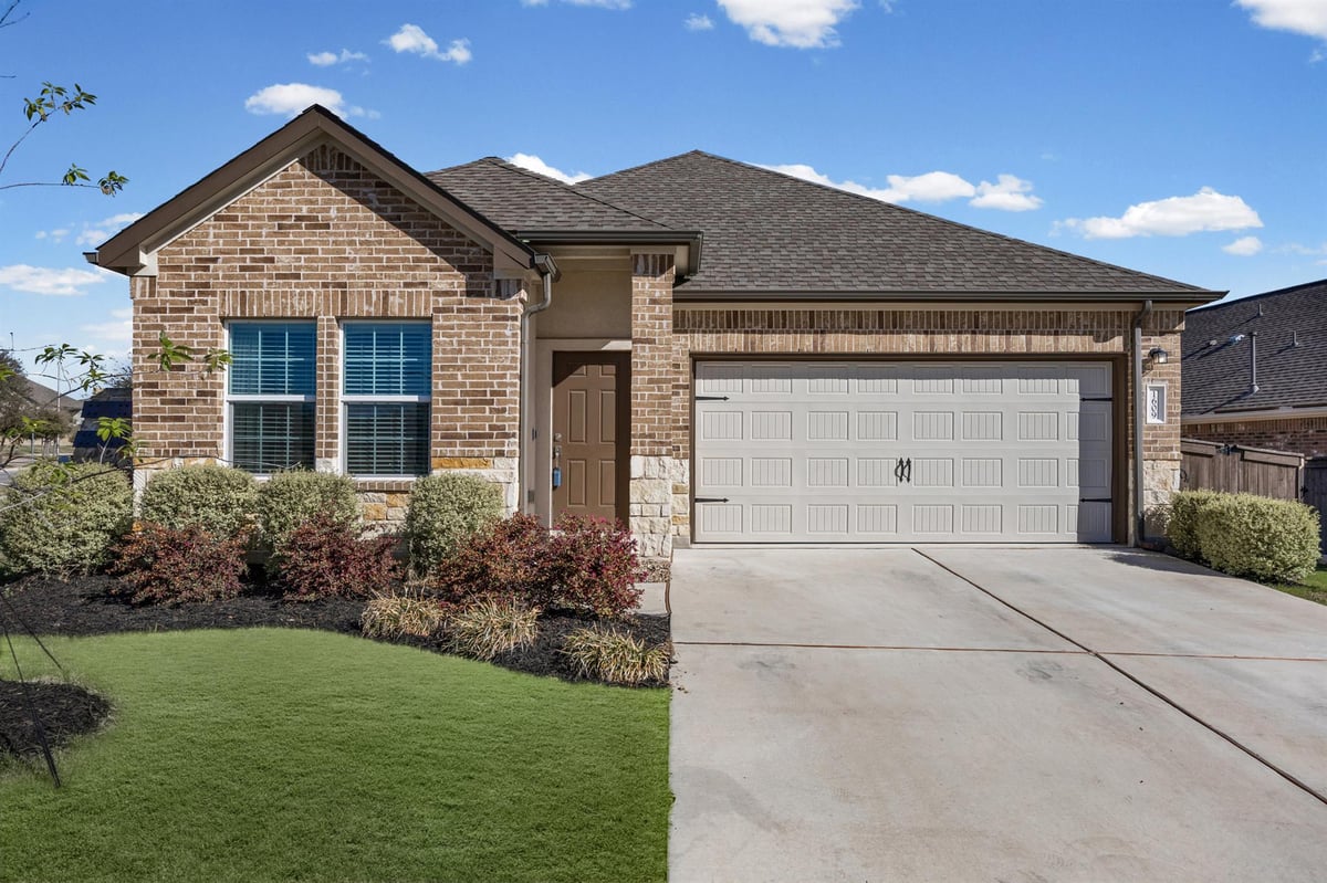 View 1609 Woolsey Way in Bryson Ph 4 Sec 3 1609 Woolsey Way - front exterior - Luxury home in Bryson Ph 4 Sec 3, Leander, TX