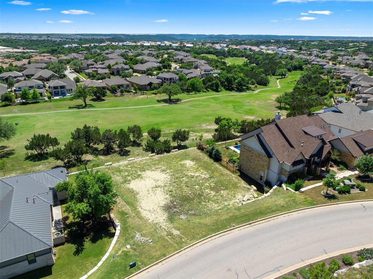 View 1705 Cantina Sky Dr in Fairways At Crystal Falls Sec 1705 Cantina Sky Dr - front exterior - Luxury lot in Fairways At Crystal Falls Sec, Leander, TX