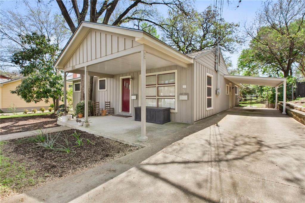 View 1805 Waterston Ave in Maas Add 1805 Waterston Ave - front exterior - Luxury home in Maas Add, Austin, TX