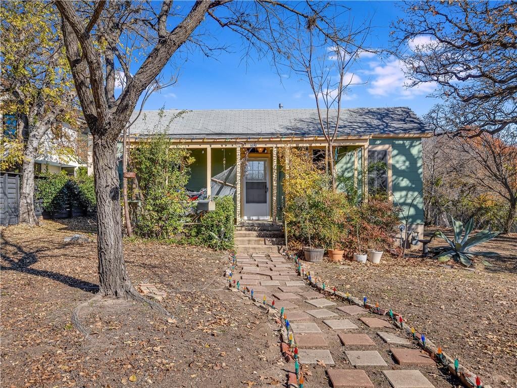 View 1812 W 11th St in Maas Add 1812 W 11th St - front exterior - Luxury home in Maas Add, Austin, TX
