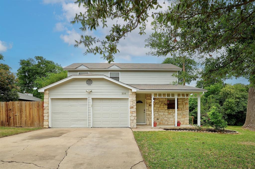 View 1814 Magazine St in Lamplight Village Sec 06 1814 Magazine St - front exterior - Luxury home in Lamplight Village Sec 06, Austin, TX