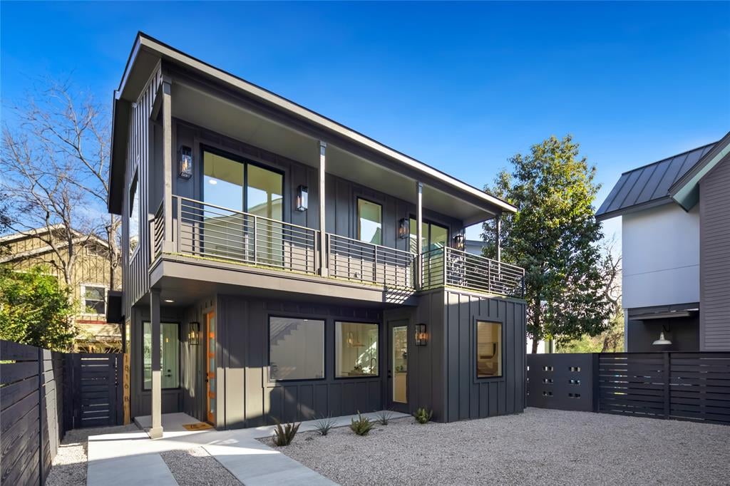 View 1816 W 11th St Unit #B in Maas Add 1816 W 11th St Unit #B - front exterior - Luxury home in Maas Add, Austin, TX