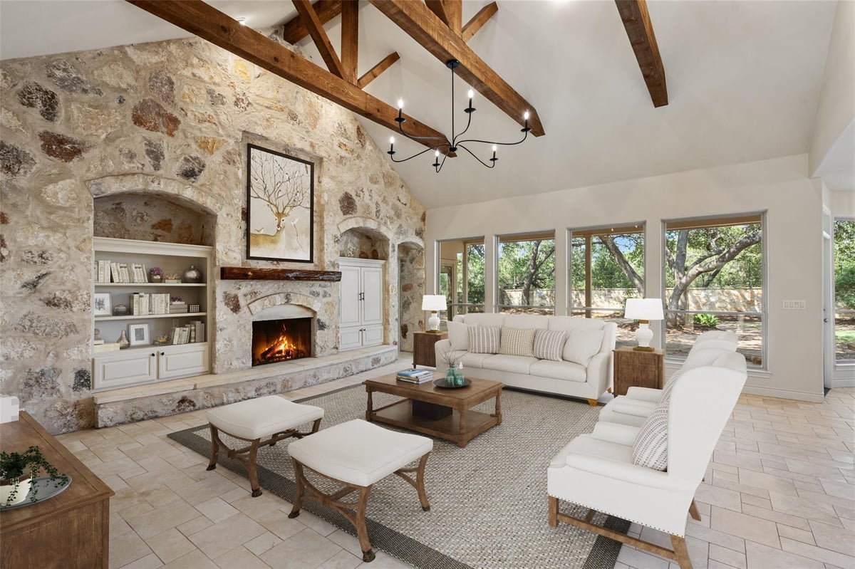 View 1881 County Road 414 in Muleshoe Bend 1881 County Road 414 - front exterior - Luxury home in Muleshoe Bend, Spicewood, TX