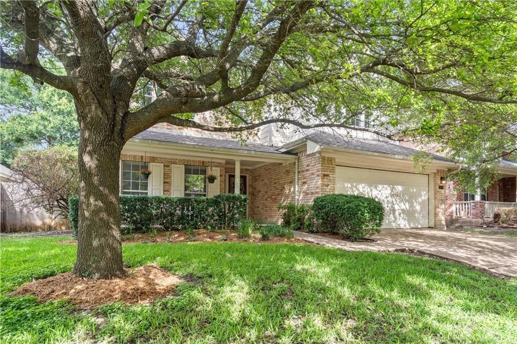 View 1926 Chasewood Dr in Scofield Farms Ph 10 Sec 01 1926 Chasewood Dr - front exterior - Luxury home in Scofield Farms Ph 10 Sec 01, Austin, TX