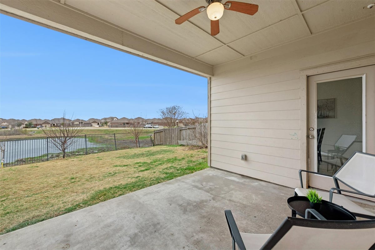 View 19809 Per Lange Pass in Presidential Glen Ph 4B 19809 Per Lange Pass - front exterior - Luxury home in Presidential Glen Ph 4B, Manor, TX