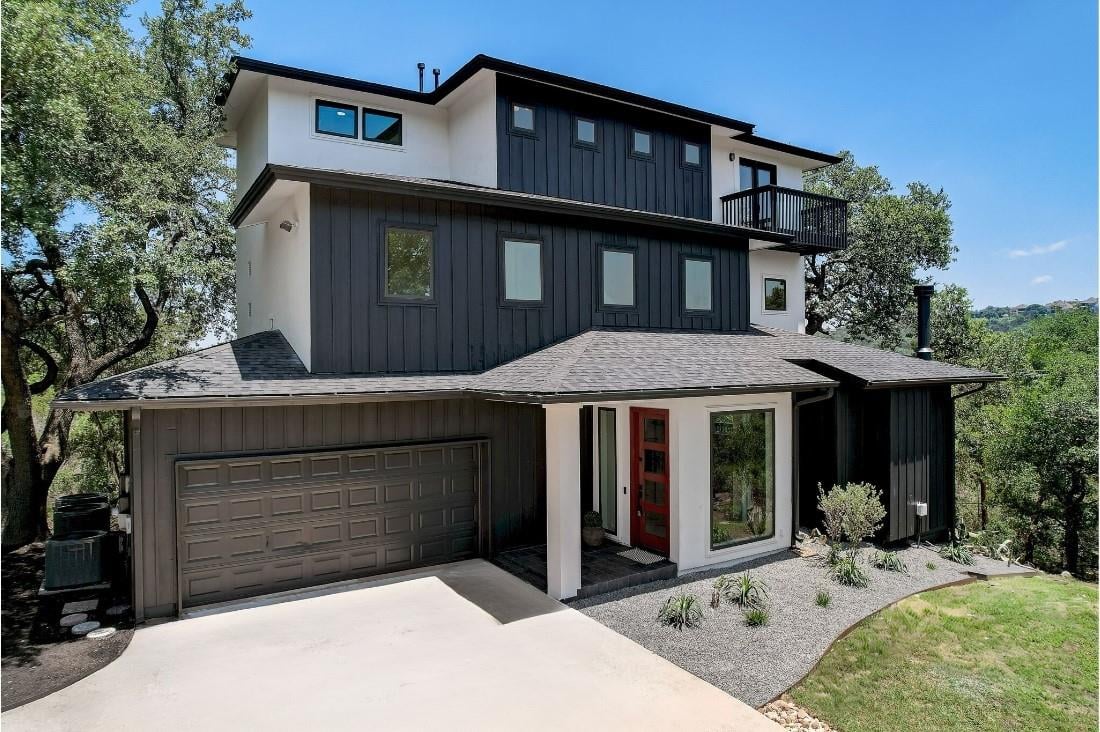 View 2002 Big Horn Dr in Apache Shores 2002 Big Horn Dr - front exterior - Luxury home in Apache Shores, Austin, TX