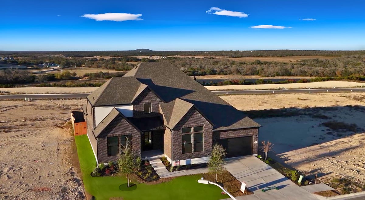 View 201 Shadow Dr in Lariat - 70' 201 Shadow Dr - front exterior - Luxury home in Lariat - 70', Liberty Hill, TX