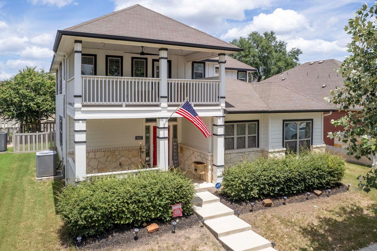 View 2037 Herzog Blvd in Plum Creek Ph 1 Sec 6E2-3 2037 Herzog Blvd - front exterior - Luxury home in Plum Creek Ph 1 Sec 6E2-3, Kyle, TX