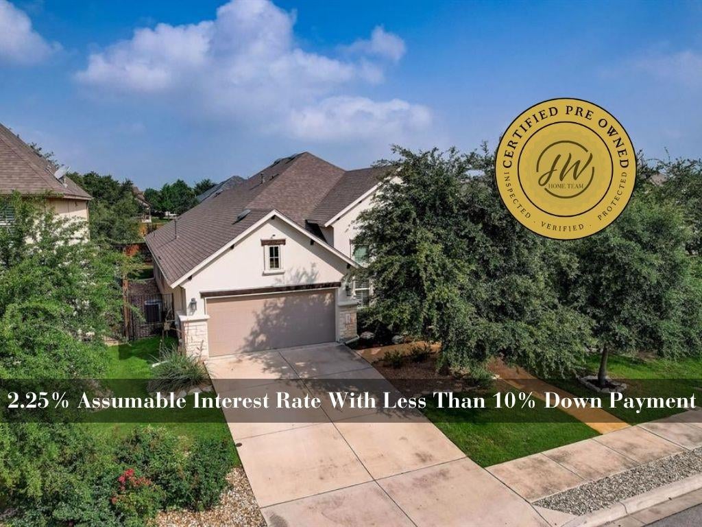 205 Cortona LN - front exterior - Luxury home in Rancho Sienna Sec 3, Georgetown, TX
