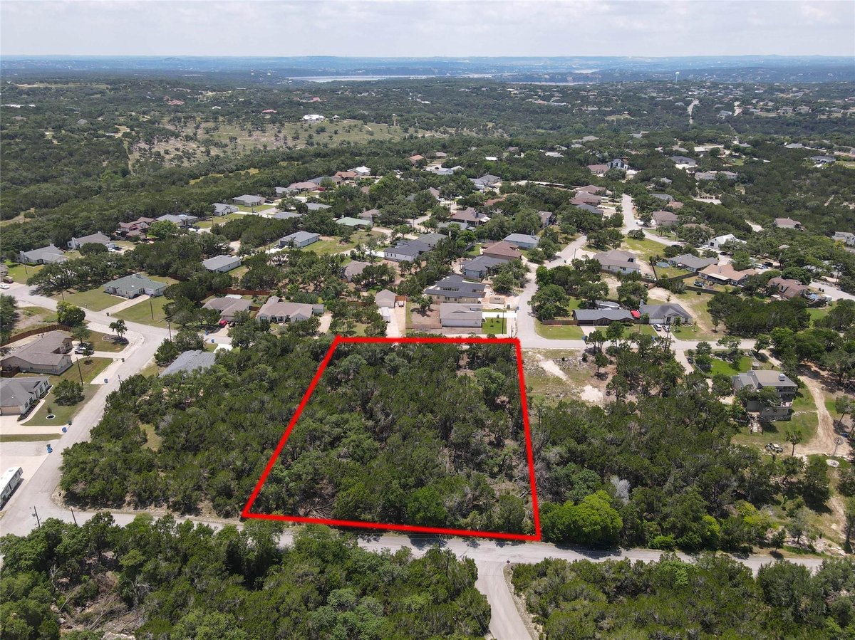 View 20605 El Dorado in COUNTRY CLUB ESTATES SEC 04 20605 El Dorado - front exterior - Luxury lot in COUNTRY CLUB ESTATES SEC 04, Lago Vista, TX