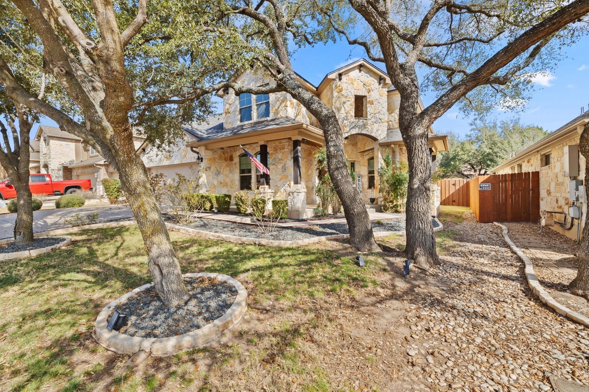 View 208 Arrezo LN in Rancho Siena Sec 01 208 Arrezo LN - front exterior - Luxury home in Rancho Siena Sec 01, Georgetown, TX