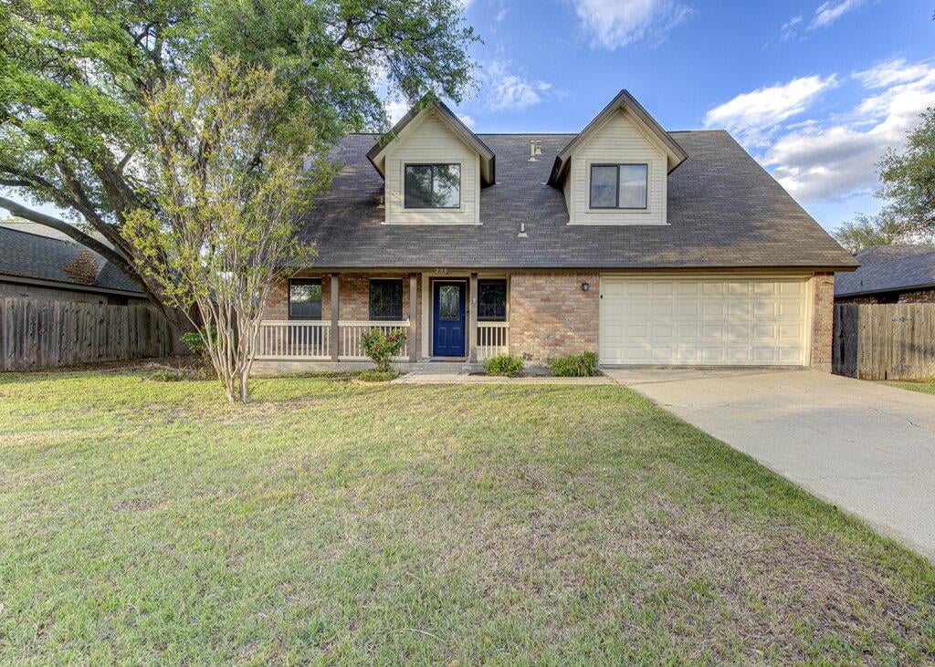 View 208 Oak Ridge DR in Willow Creek Sec 01 208 Oak Ridge DR - front exterior - Luxury home in Willow Creek Sec 01, Pflugerville, TX