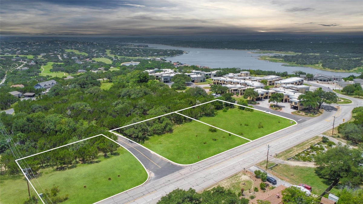 View 20901, 20903, 20905 DAWN Dr in LAGO VISTA TRAVIS PLAZA 20901, 20903, 20905 DAWN Dr - front exterior - Luxury lot in LAGO VISTA TRAVIS PLAZA, Lago Vista, TX