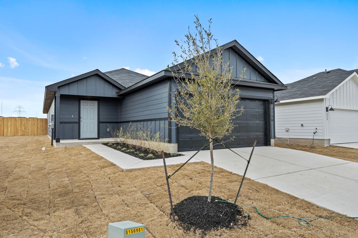 View 210 Langston DR in Bollinger 210 Langston DR - front exterior - Luxury home in Bollinger, Maxwell, TX